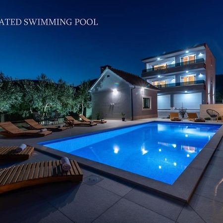 Villa Dalmata Трогир Екстериор снимка