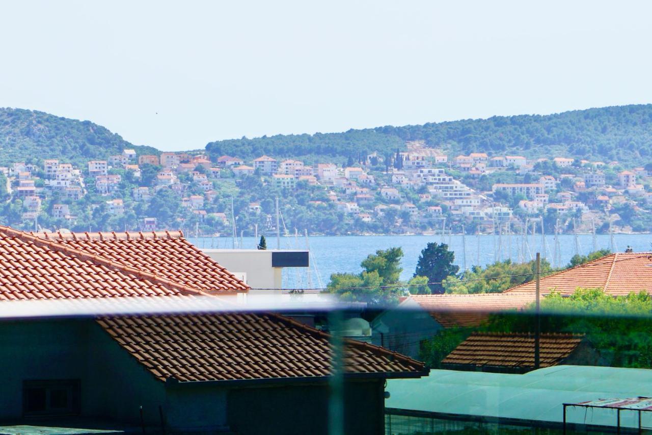 Villa Dalmata Трогир Екстериор снимка